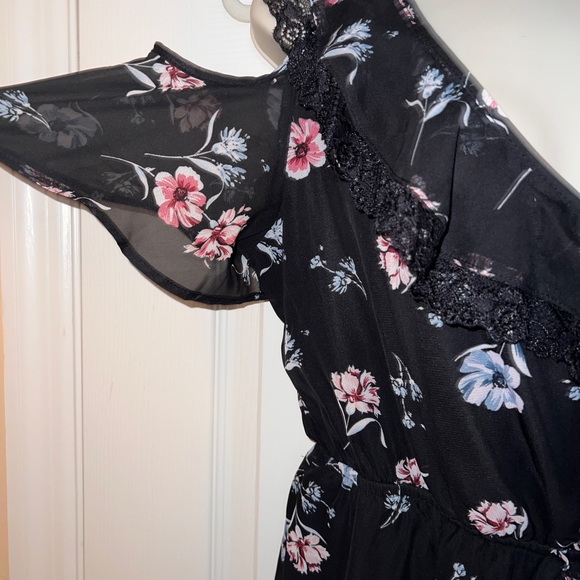 Bongo Romper - Picture 2 of 3